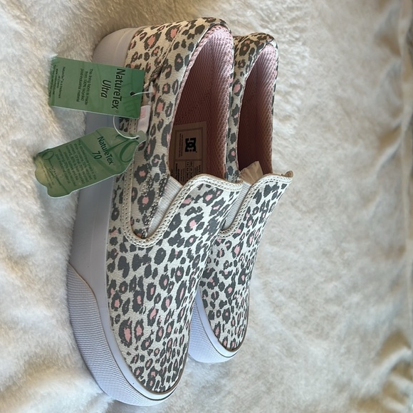NWT DC SHOES TRASE WOMEN’S SNEAKER NEW CHEETAH GRAY/WHITE/PINK 7 - Picture 9 of 9